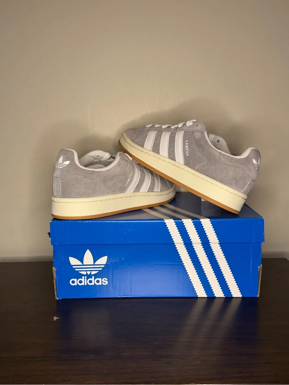 adidas Campus 00s